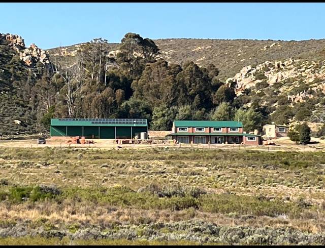 148.30HA FARM FOR SALE IN UNIONDALE RURAL